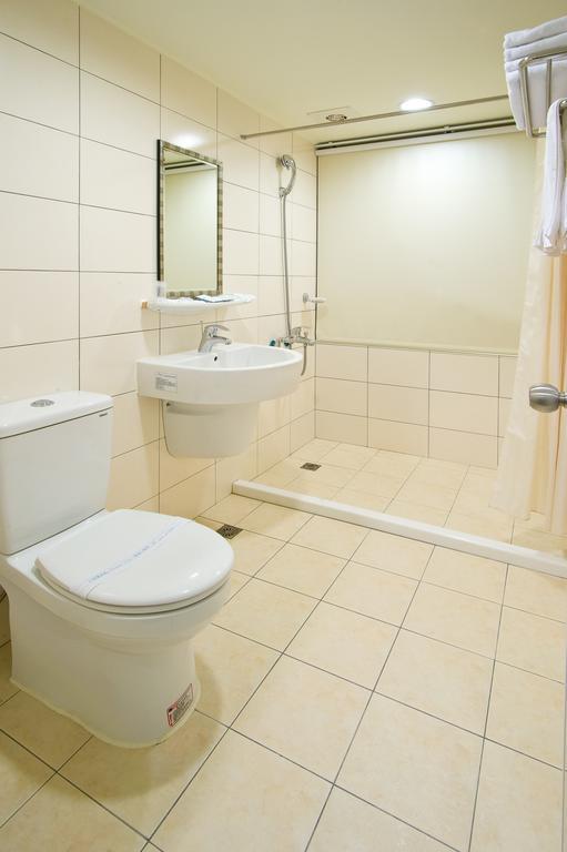 Hotel Skoal Гаосюн Экстерьер фото