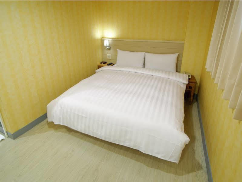Hotel Skoal Гаосюн Экстерьер фото